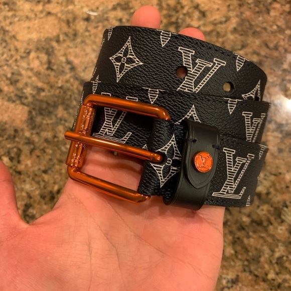 Louis Vuitton belt! Worn twice! - Picture 2 of 4